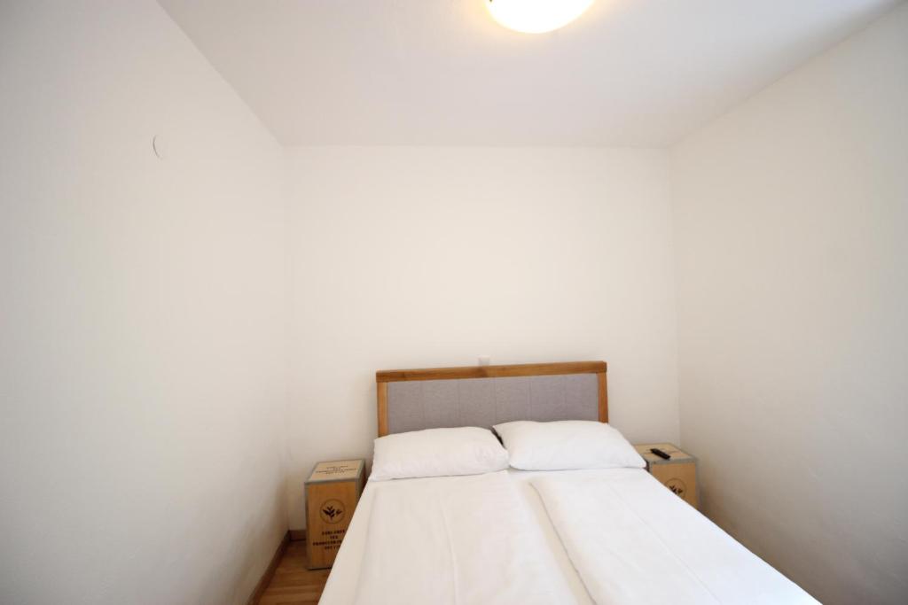 Suite mit Doppelzimmer im Smarthotel Schmid in Sitzenberg-Reidling